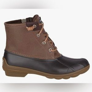 Sperry size 4 girls salt water boot navy .. gently worn